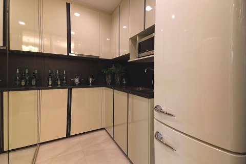Condominio de 3 dormitorios en Bangkok, Tailandia № 66815 - foto 8