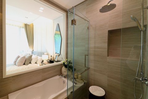 Condominio de 3 dormitorios en Bangkok, Tailandia № 66815 - foto 13