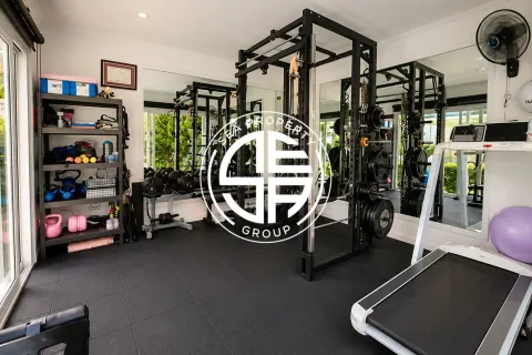 Villa in Phuket, Thailand 4 bedrooms № 194697 - photo 6
