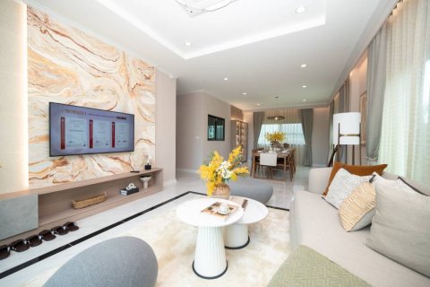 Chalet de 4 dormitorios en Hua Hin, Tailandia № 176847 - foto 3