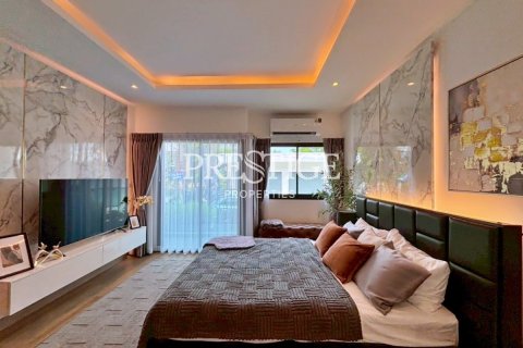 Estudio en el condominio en Pattaya, Tailandia № 209033 - foto 2