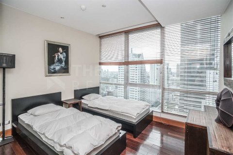 Condo in Bangkok, Thailand, 2 bedrooms  № 185760
