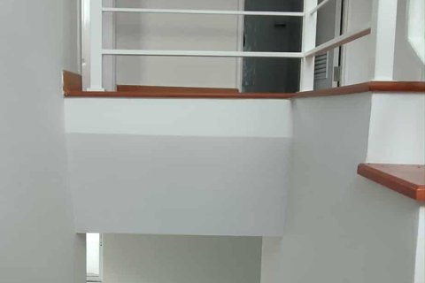House in Bang Phli Yai, Thailand 4 bedrooms № 173607 - photo 9