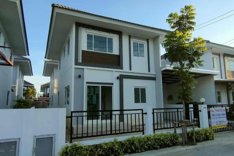 Haus in Bang Phli Yai, Thailand 4 Schlafzimmer № 173607