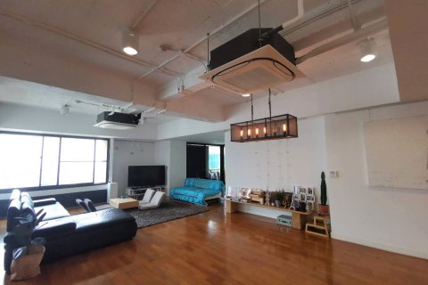 Eigentumswohnung in Watthana, Bangkok, Thailand, 3 Schlafzimmer № 200548 - Foto 16