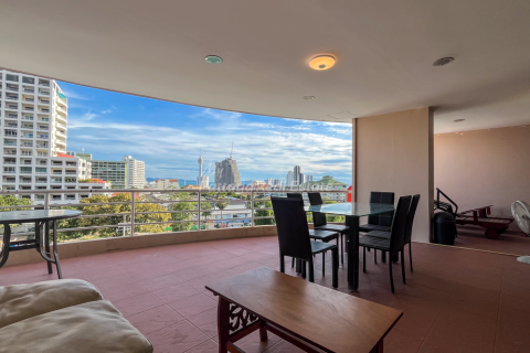 Condominio de 3 dormitorios en Bang Lamung, Tailandia № 146564 - foto 26