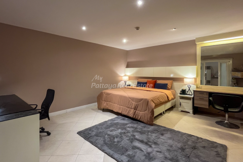 Condominio de 3 dormitorios en Bang Lamung, Tailandia № 146564 - foto 18