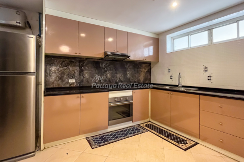 Condominio de 3 dormitorios en Bang Lamung, Tailandia № 146564 - foto 2