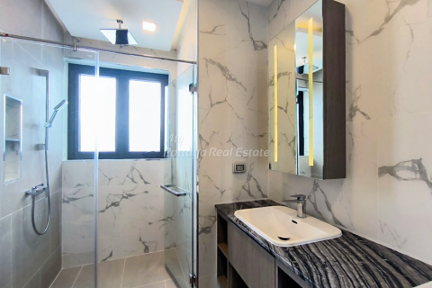 Casa de 3 dormitorios en Pattaya, Tailandia № 146559 - foto 13
