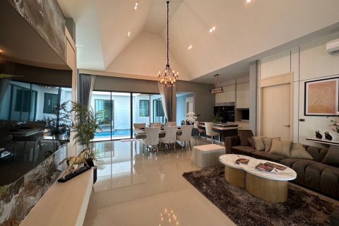 Villa in Pattaya, Thailand 3 Schlafzimmer № 134166 - Foto 9