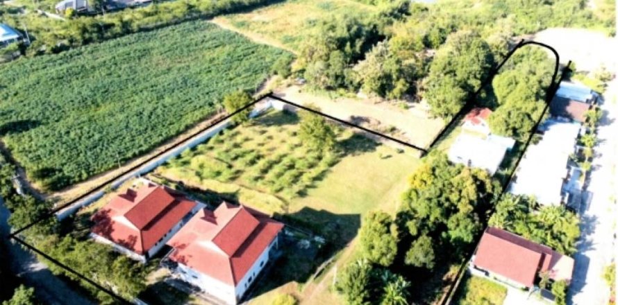 Terreno en Sattahip, Tailandia № 156833