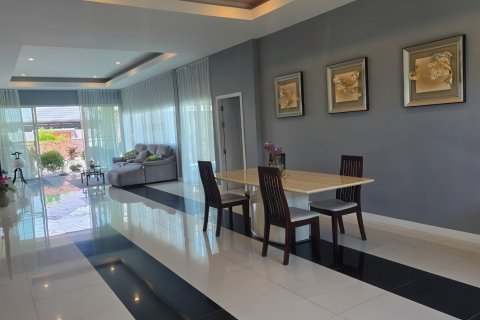 Haus in Pattaya, Thailand 3 Schlafzimmer № 155587 - Foto 17