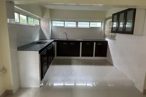 Casa de 3 dormitorios en Pattaya, Tailandia № 155586 - foto 19