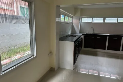 Casa de 3 dormitorios en Pattaya, Tailandia № 155586 - foto 18