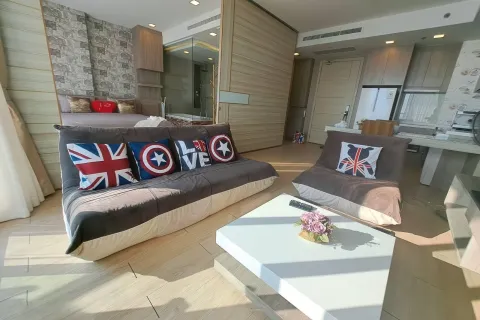Apartamento de 1 dormitorio en Pattaya, Tailandia № 155588 - foto 24
