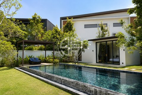 Villa in Phuket, Thailand 4 Schlafzimmer № 190698 - Foto 9