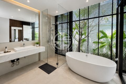 Villa in Phuket, Thailand 4 Schlafzimmer № 190698 - Foto 6