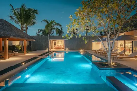 Chalet de 4 dormitorios en Phuket, Tailandia № 190702 - foto 8