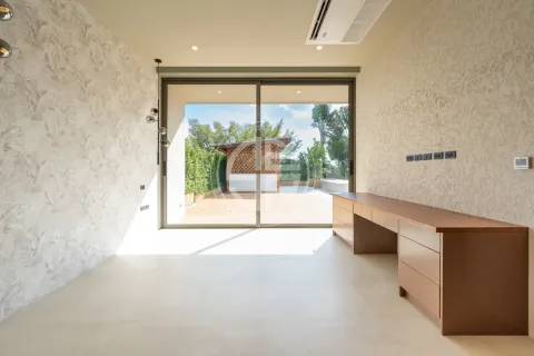 Chalet de 4 dormitorios en Phuket, Tailandia № 190697 - foto 11