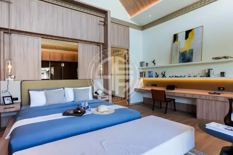 Chalet de 4 dormitorios en Bang Tao, Tailandia № 190703 - foto 7