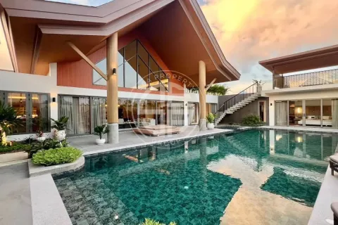 Chalet de 4 dormitorios en Bang Tao, Tailandia № 190703 - foto 17