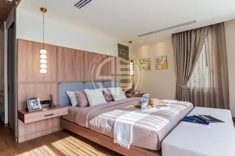 Chalet de 4 dormitorios en Bang Tao, Tailandia № 190703 - foto 10