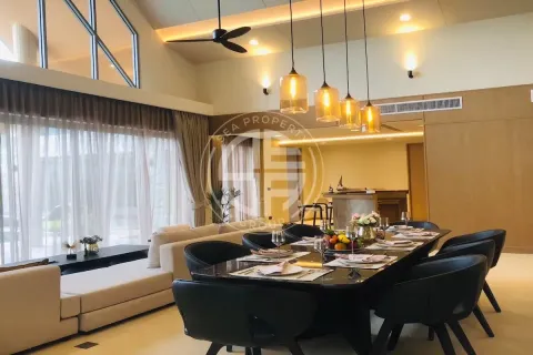 Chalet de 4 dormitorios en Bang Tao, Tailandia № 190703 - foto 4