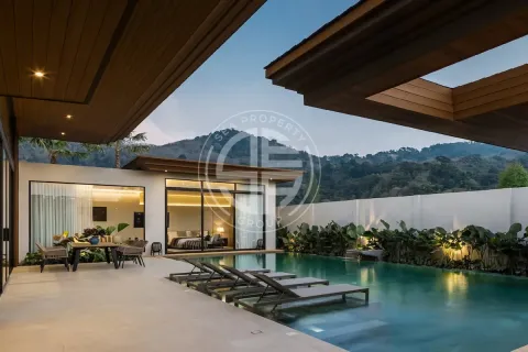 Chalet de 4 dormitorios en Phuket, Tailandia № 190701 - foto 8