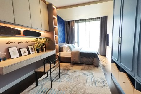 Chalet de 5 dormitorios en Bangkok, Tailandia № 165405 - foto 9