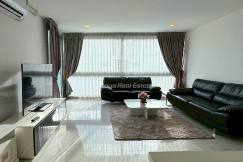 Condominio de 3 dormitorios en Bang Lamung, Tailandia № 180309