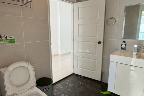 Condo in Bang Lamung, Thailand, 3 bedrooms № 180309 - photo 9