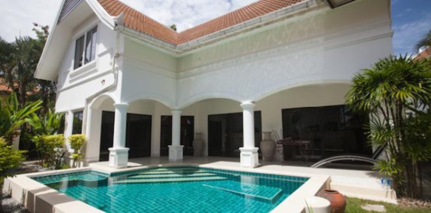 Chalet de 3 dormitorios en Jomtien Beach, Pattaya, Tailandia № 202741