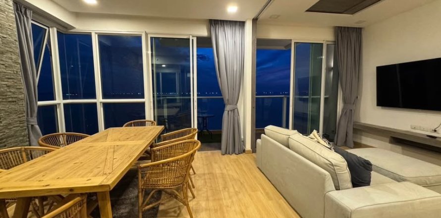 Condominio de 2 dormitorios en Pattaya, Tailandia № 233431