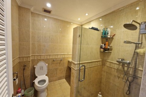 Chalet de 5 dormitorios en Pattaya, Tailandia № 233432 - foto 7