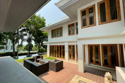 Villa à Pattaya, Thaïlande 5 chambres № 233427 - photo 3