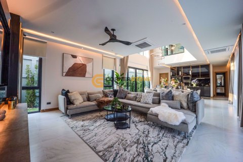 Estudio en Bang Lamung, Tailandia № 26113 - foto 6