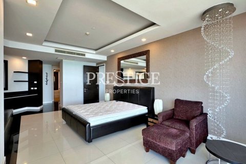 Condo in Pattaya, Thailand, 3 bedrooms  № 233462 - photo 12
