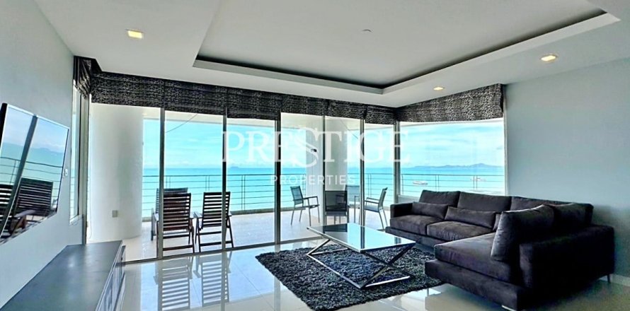 Condo in Pattaya, Thailand, 3 bedrooms  № 233462