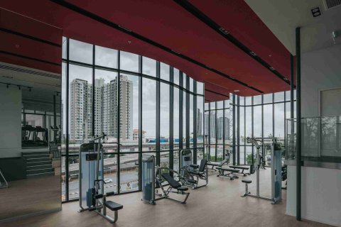 Condominio de 1 dormitorio en Thonburi, Bangkok, Tailandia № 208812 - foto 4