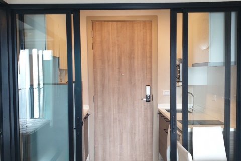 Estudio en el condominio en Huai Khwang, Bangkok, Tailandia № 154049 - foto 7