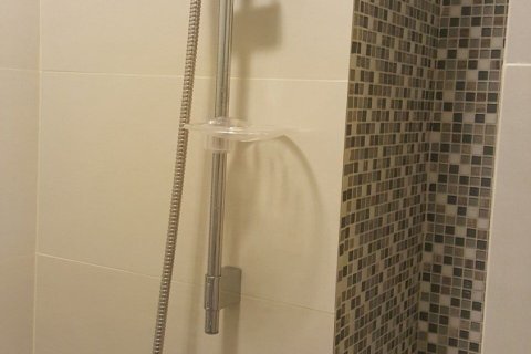 Estudio en el condominio en Huai Khwang, Bangkok, Tailandia № 154049 - foto 10