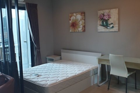 Studio in the Condo in Huai Khwang, Bangkok, Thailand  № 154049