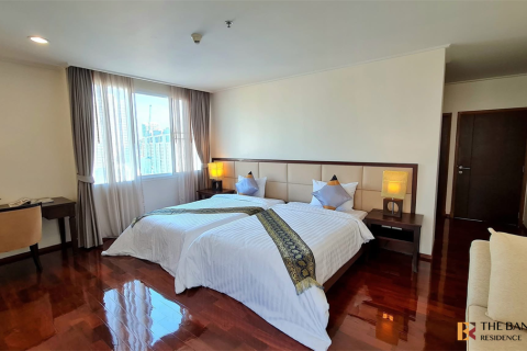 Condo à Bangkok, Thaïlande, 3 chambres № 190072 - photo 3