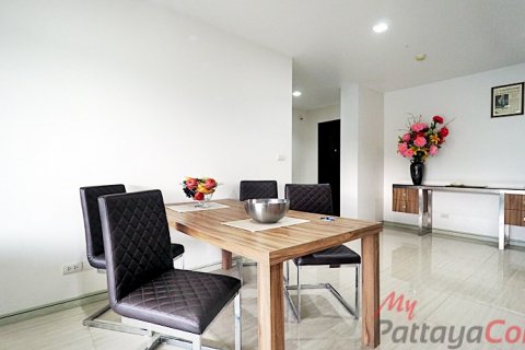 Condo à Bang Lamung, Thaïlande, 2 chambres № 32553 - photo 4