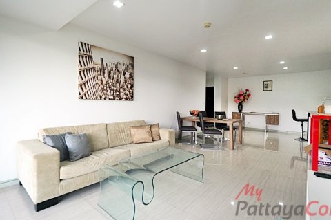 Condo à Bang Lamung, Thaïlande, 2 chambres № 32553 - photo 6