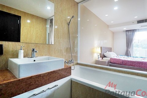Condo à Bang Lamung, Thaïlande, 2 chambres № 32553 - photo 10