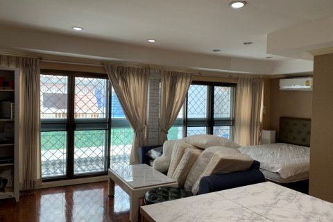 Townhouse in Bangkok, Thailand 4 bedrooms № 66516 - photo 11
