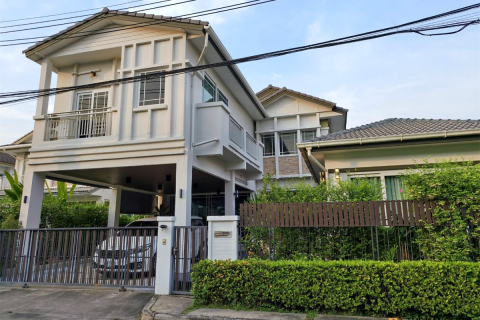 Haus in Bangkok, Thailand 6 Schlafzimmer № 189135 - Foto 2