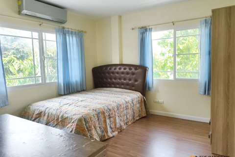 Haus in Bangkok, Thailand 6 Schlafzimmer № 189135 - Foto 6