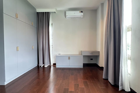 Haus in Bangkok, Thailand 4 Schlafzimmer № 189141 - Foto 10